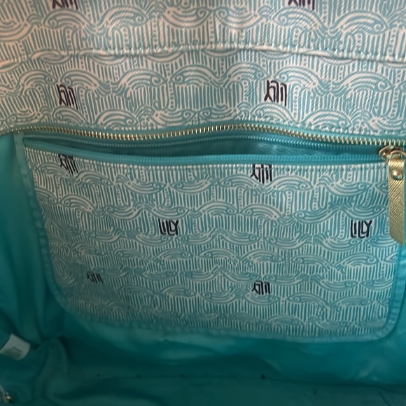 Blue Fish Lilly Pulitzer Tote - Picture 3 of 5
